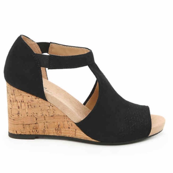 Abella Shoes Abella Hydra Black Wedge Poshmark